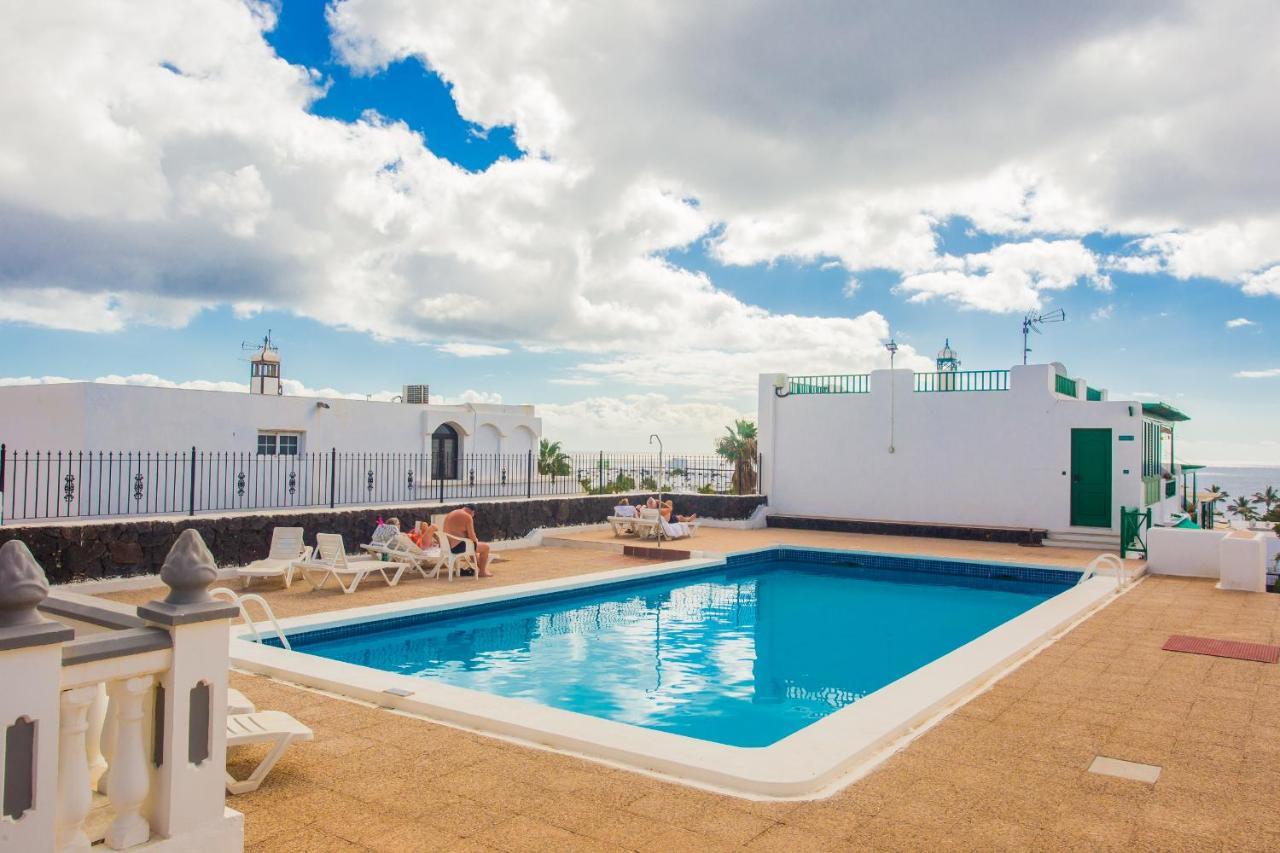 Apartamentos Haria En Puerto Del Carmen Tías Exteriör bild