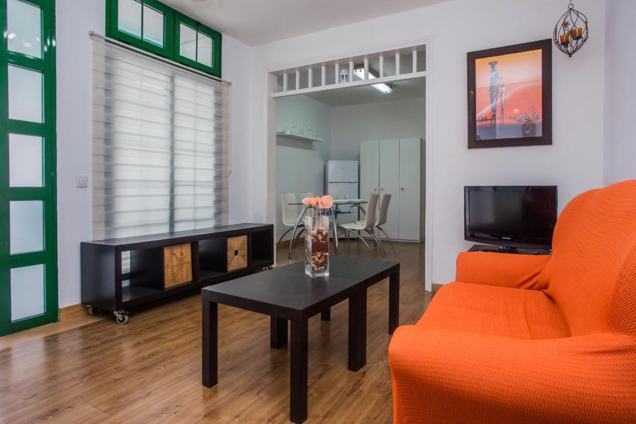 Apartamentos Haria En Puerto Del Carmen Tías Exteriör bild