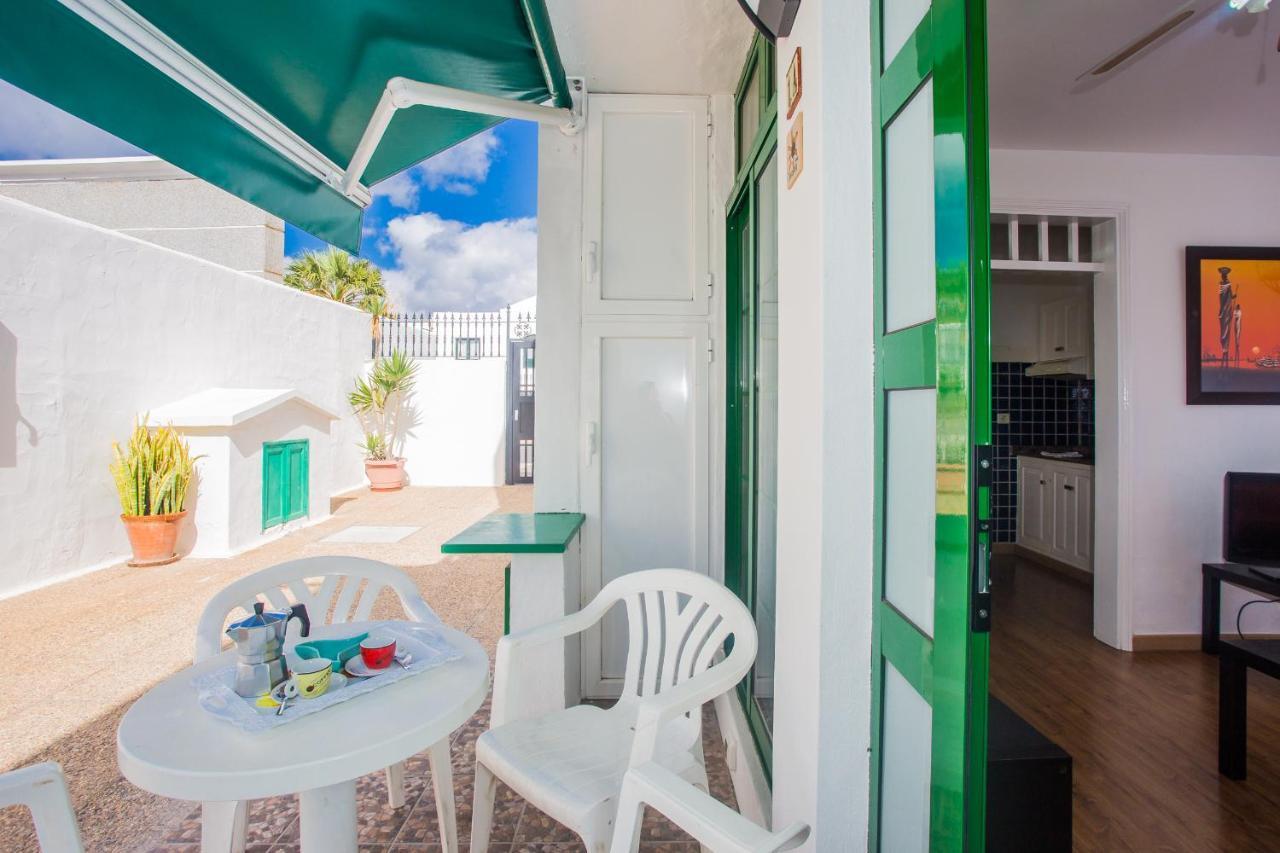 Apartamentos Haria En Puerto Del Carmen Tías Exteriör bild