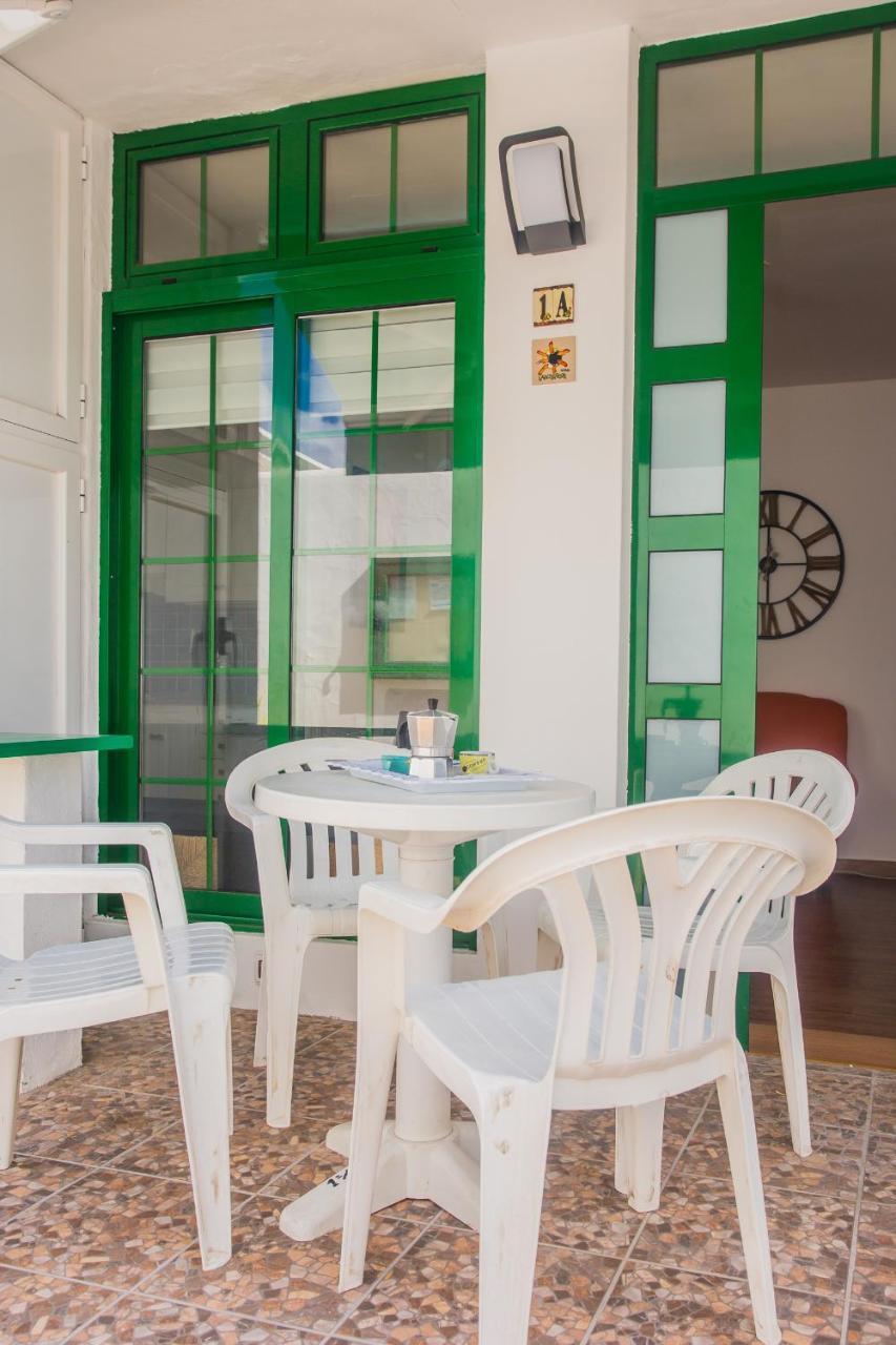 Apartamentos Haria En Puerto Del Carmen Tías Exteriör bild