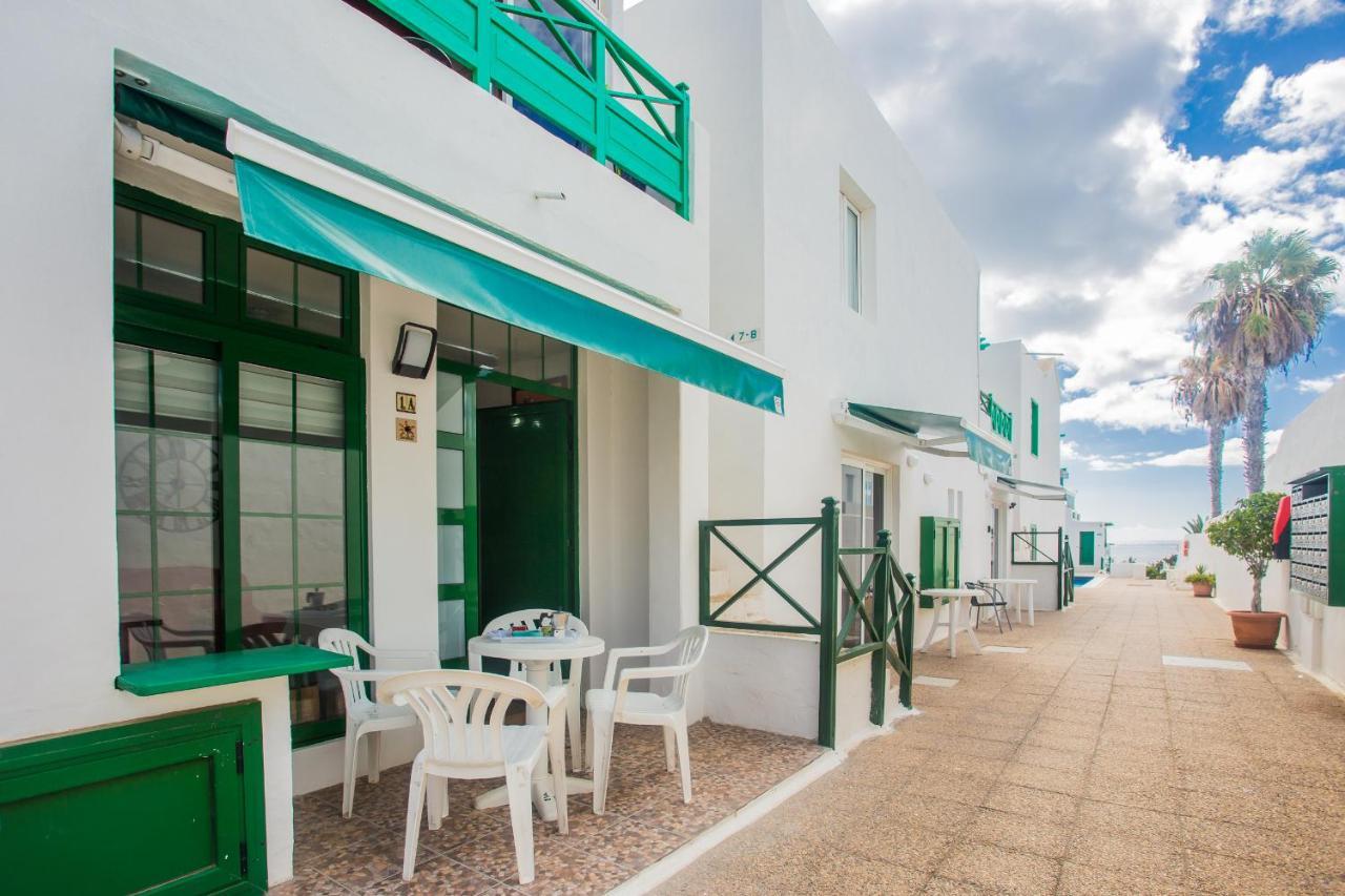 Apartamentos Haria En Puerto Del Carmen Tías Exteriör bild