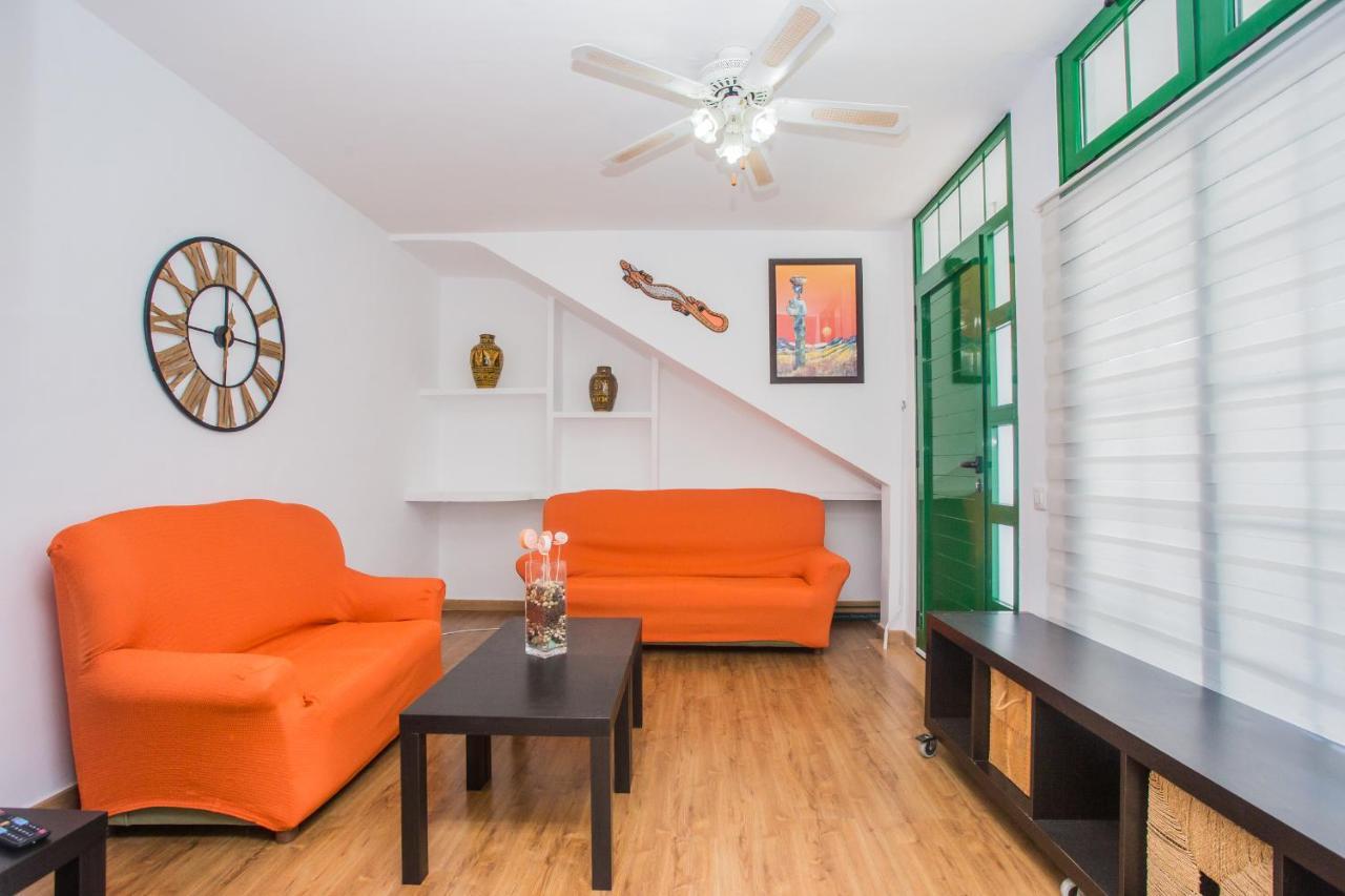 Apartamentos Haria En Puerto Del Carmen Tías Exteriör bild