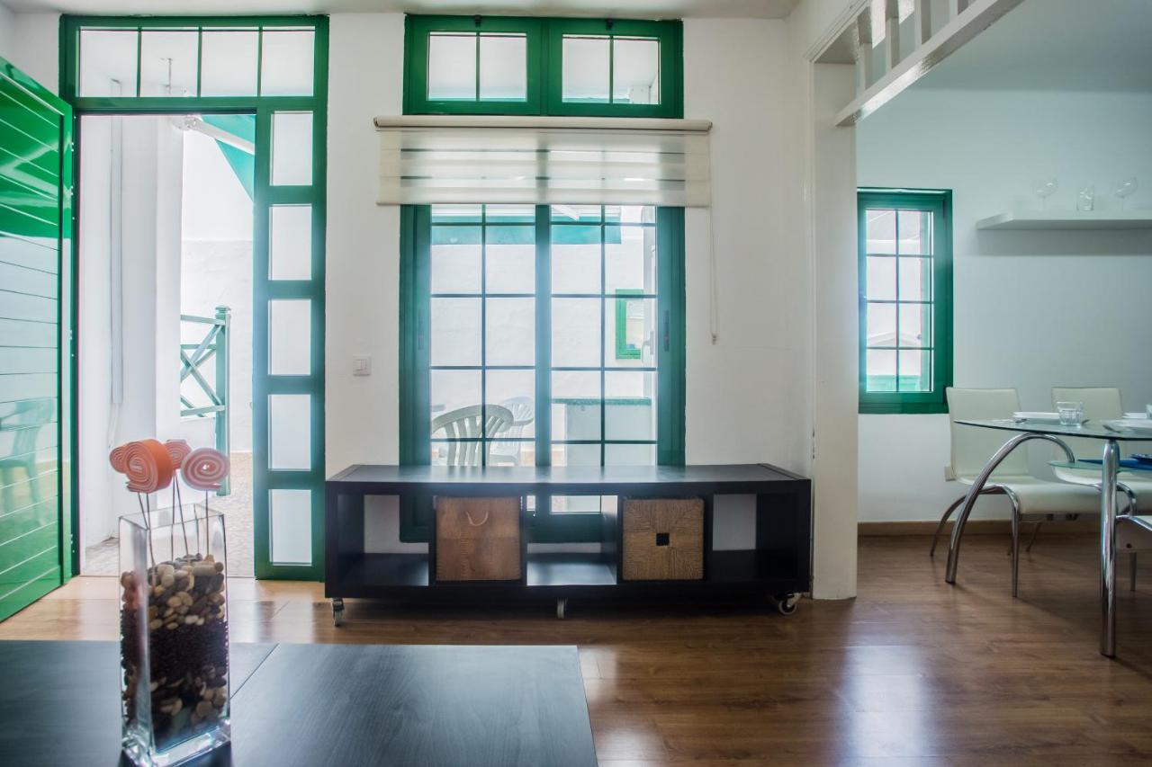 Apartamentos Haria En Puerto Del Carmen Tías Exteriör bild