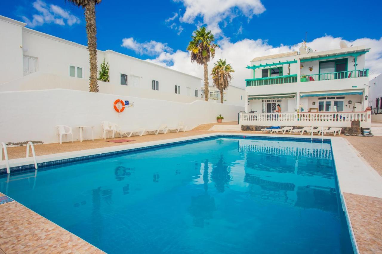 Apartamentos Haria En Puerto Del Carmen Tías Exteriör bild