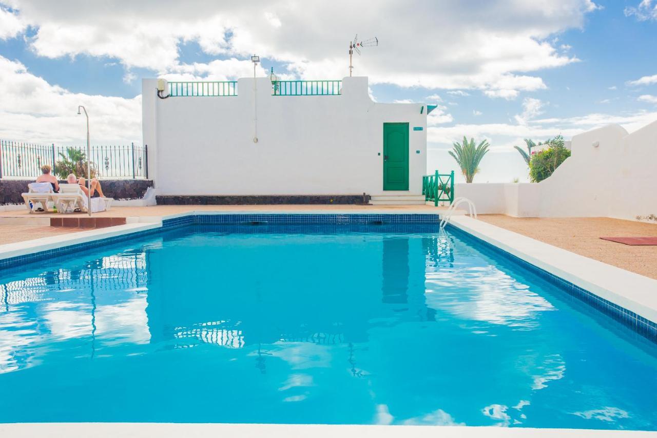 Apartamentos Haria En Puerto Del Carmen Tías Exteriör bild